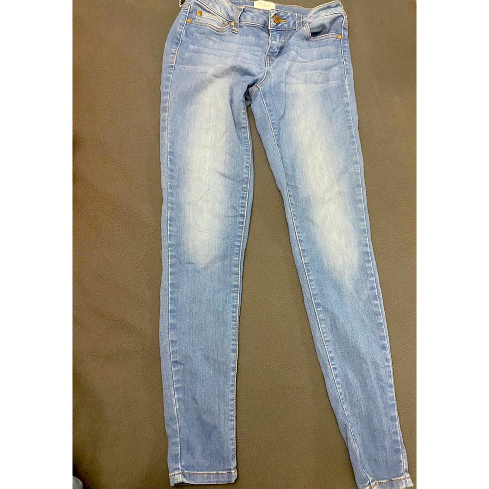 Celebrity Pink Kohl’s jeans